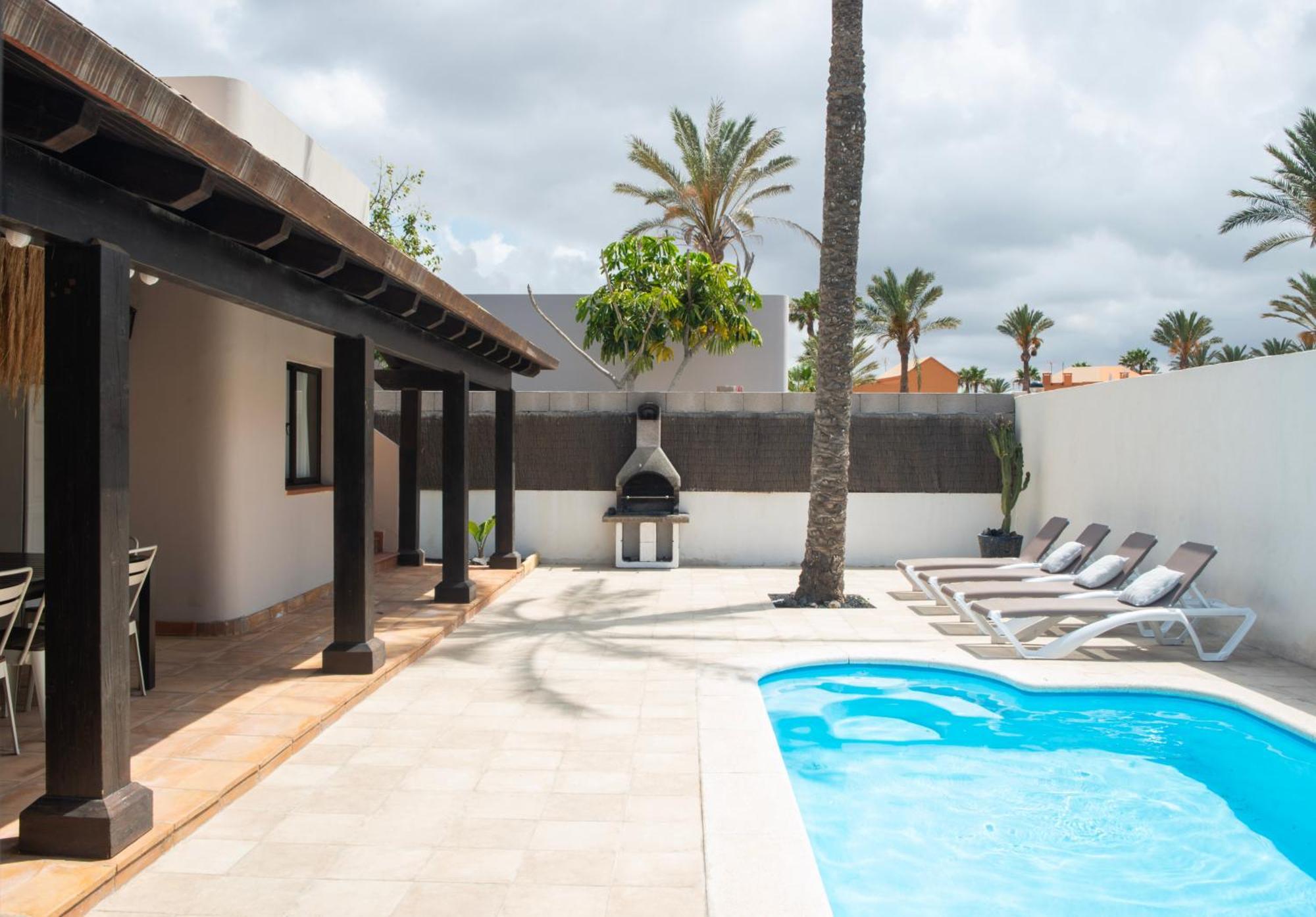 House Boho Palm With Private Heated Pool And Garden, 3 Bedrooms, Wi-Fi Corralejo Exterior photo
