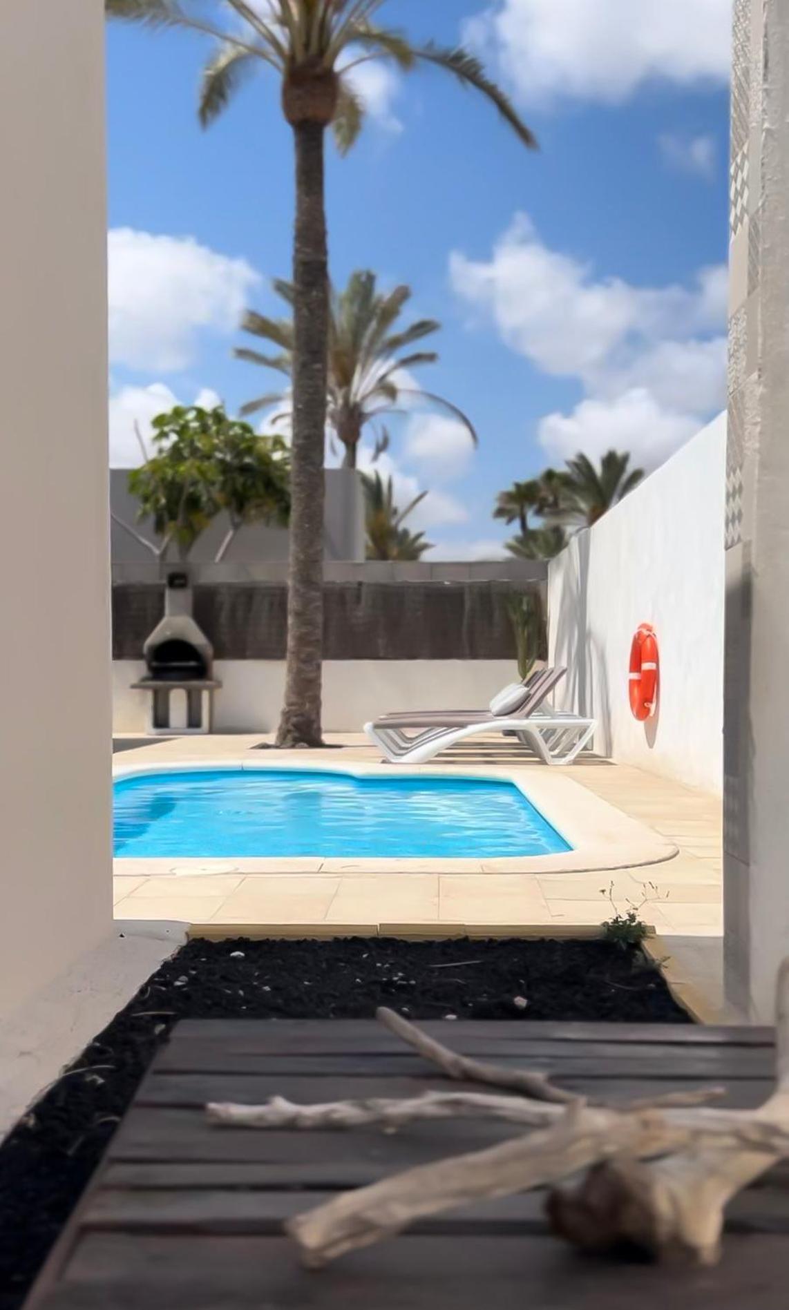 House Boho Palm With Private Heated Pool And Garden, 3 Bedrooms, Wi-Fi Corralejo Exterior photo