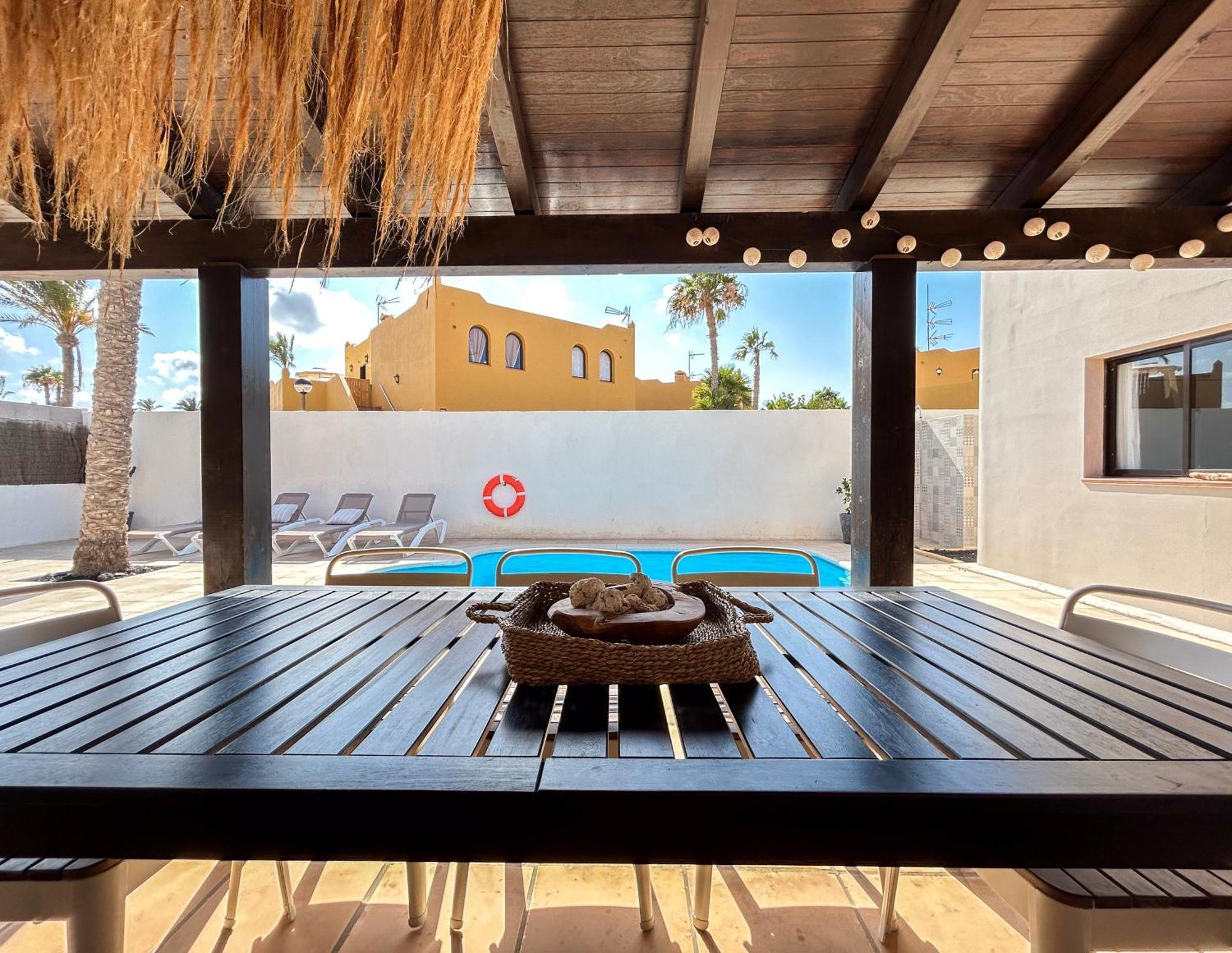 House Boho Palm With Private Heated Pool And Garden, 3 Bedrooms, Wi-Fi Corralejo Exterior photo